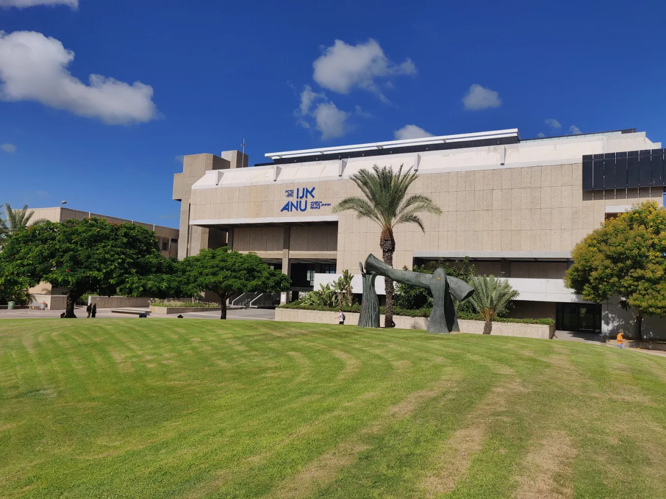 Tel Aviv University